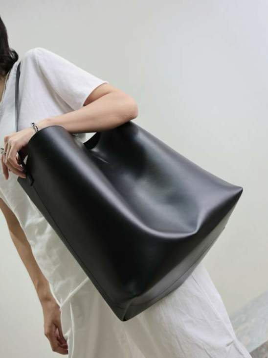 Picture of Saint Laurent Handbags _SKUfw205838635fw